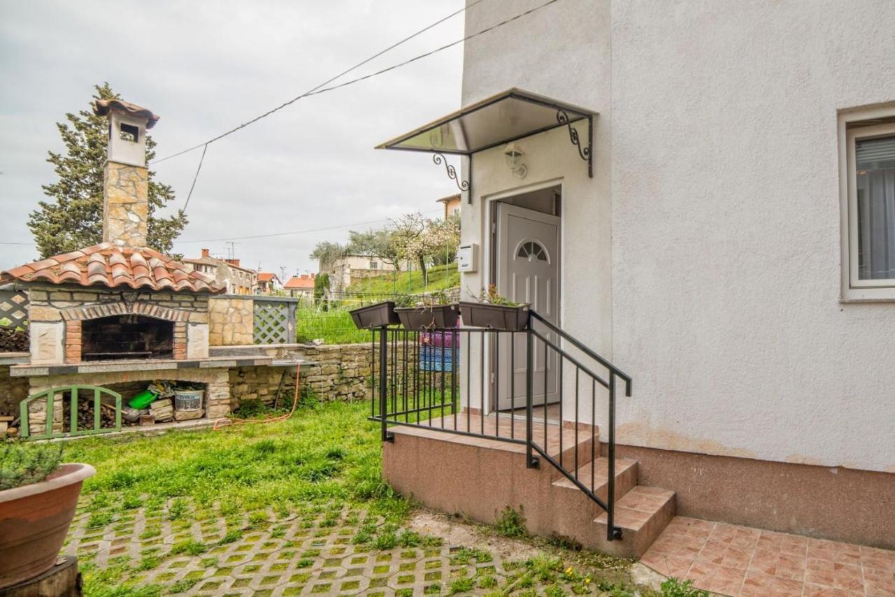 Smaila Pula