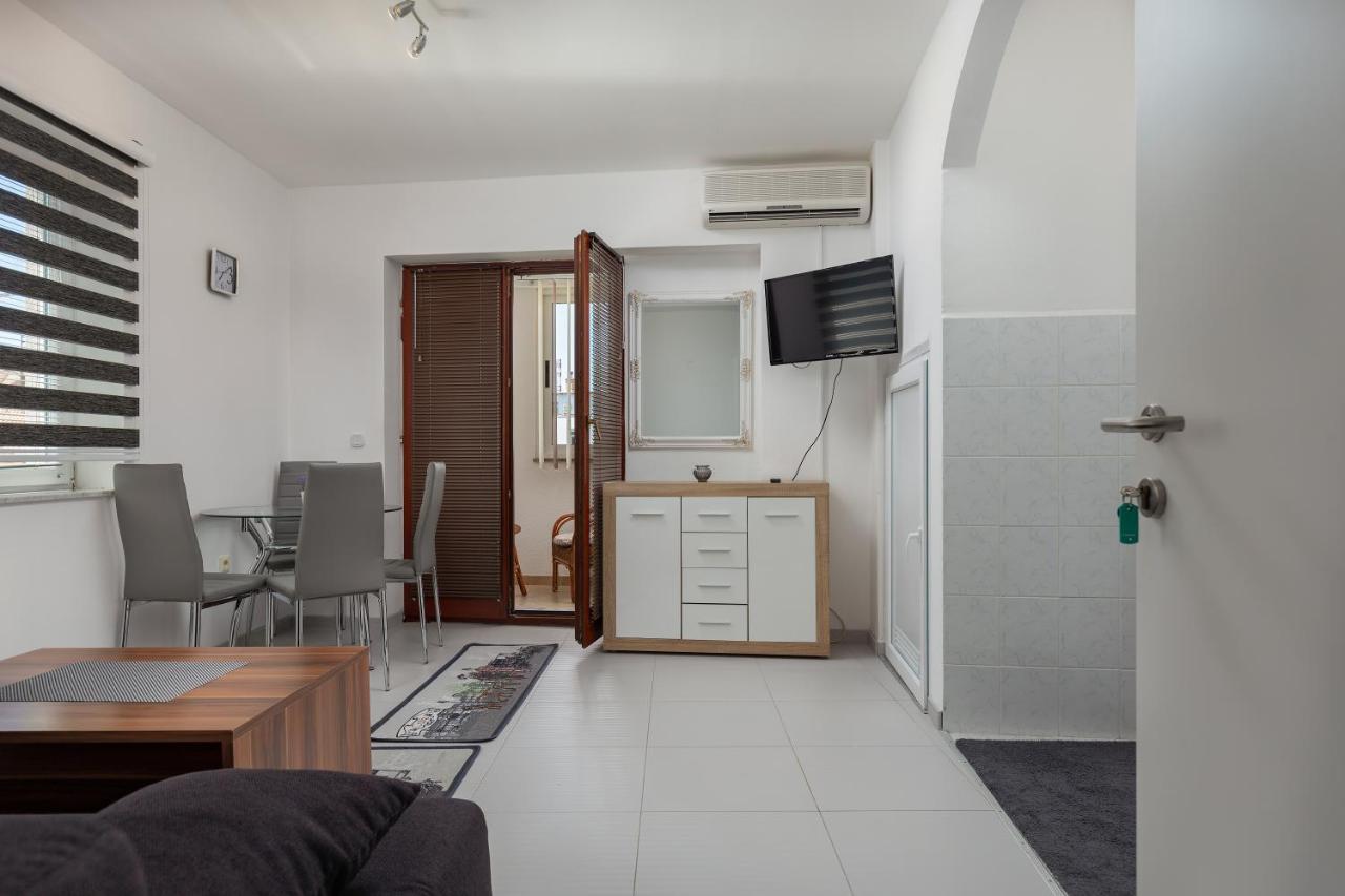 Smaila 3* Pula